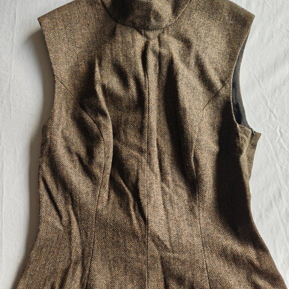REFORMATION Sutton Top in Brown Herringbone, size 6 - Picture 2 of 8